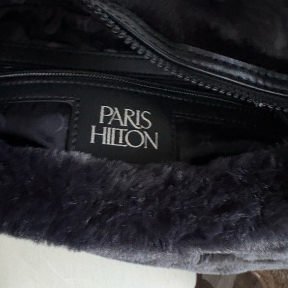 🖤🖤PARIS HILTON FOREVER FUR BLACK BAGUETTE/SHOULDER BLING BAG!🖤🖤 - Picture 7 of 8